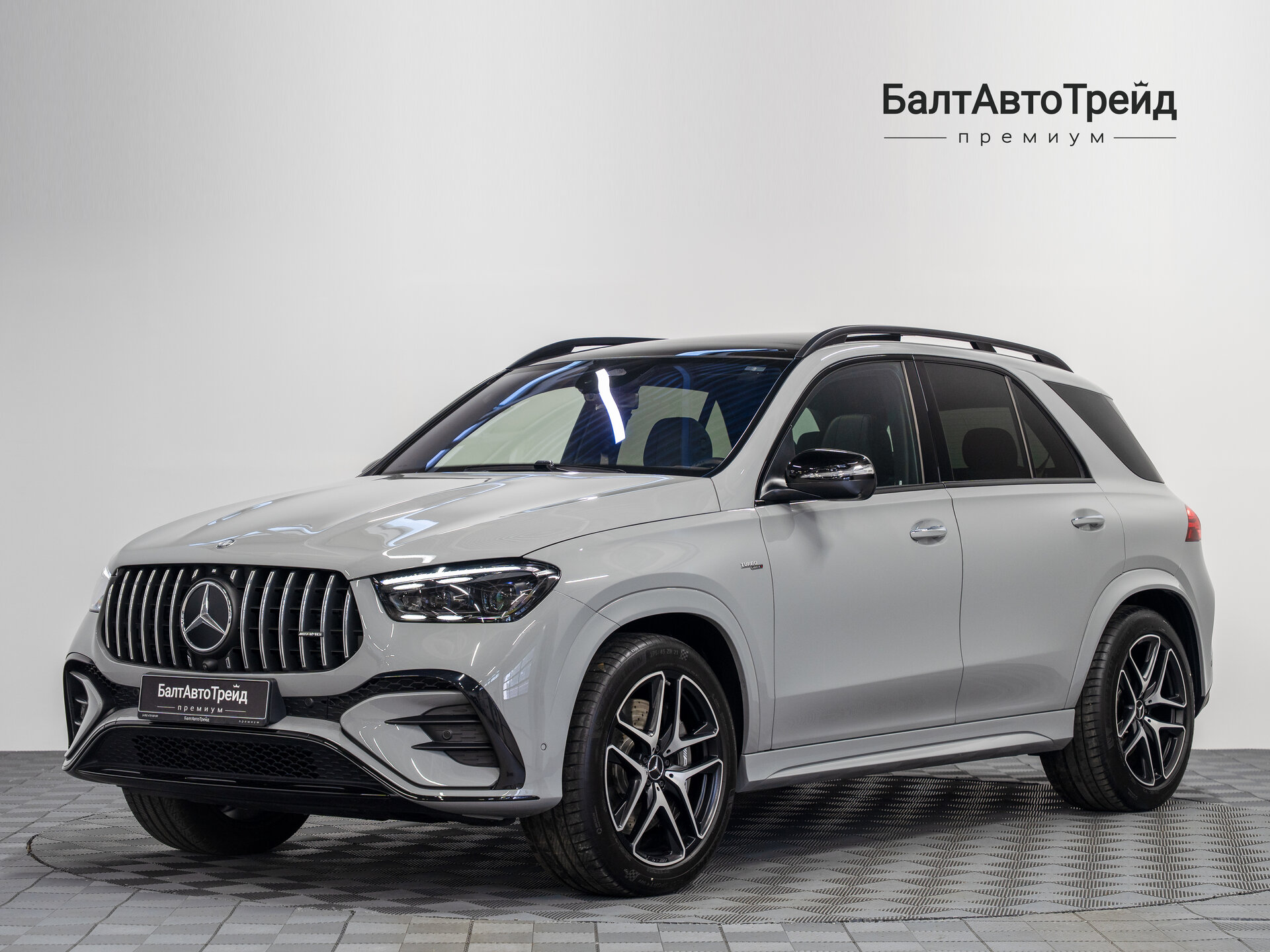 Автомобиль Mercedes-Benz GLE AMG 53 AMG 3.0 AT (435 л.с.) 4WD - 1