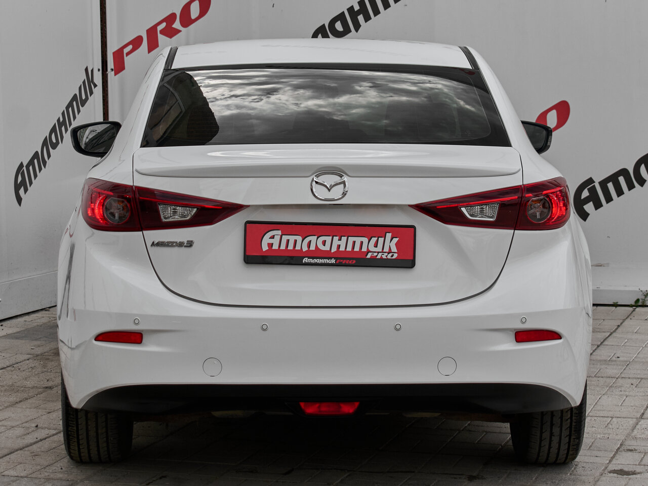Купить Mazda 3 1.6 AT (104 л.с.), 2014 в Екатеренбурге