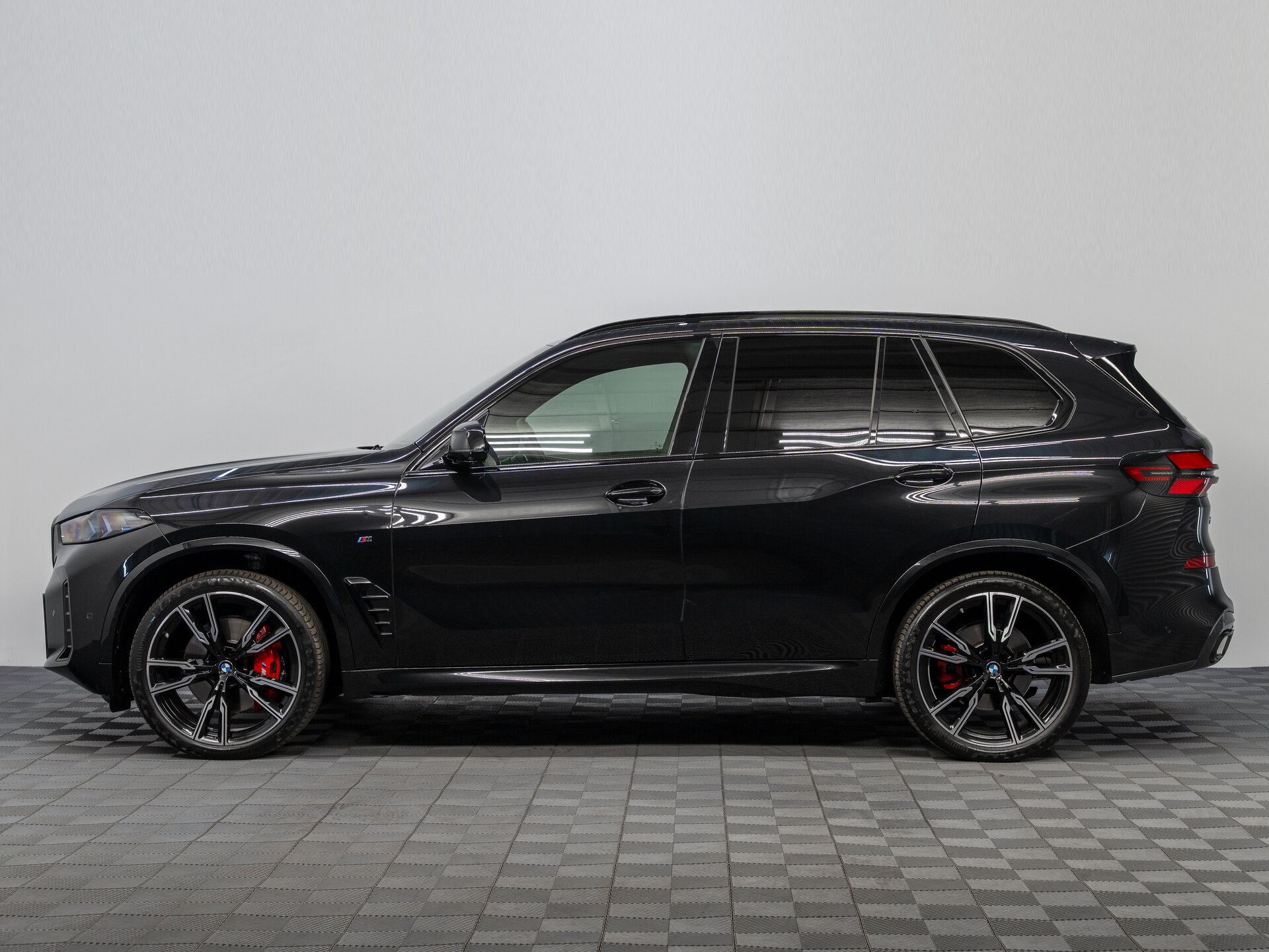 Автомобиль BMW X5 30d 3.0d AT (286 л.с.) 4WD - 5
