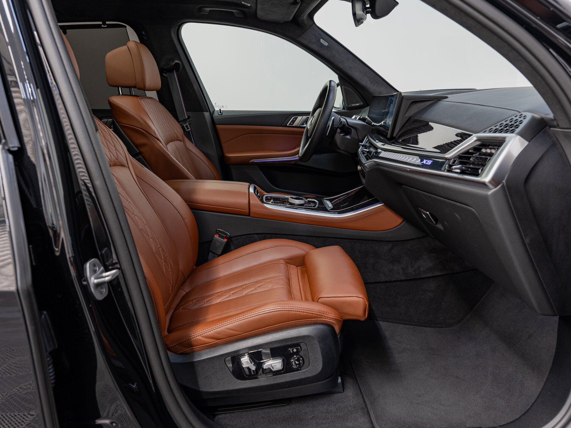 Автомобиль BMW X5 30d 3.0d AT (286 л.с.) 4WD - 15