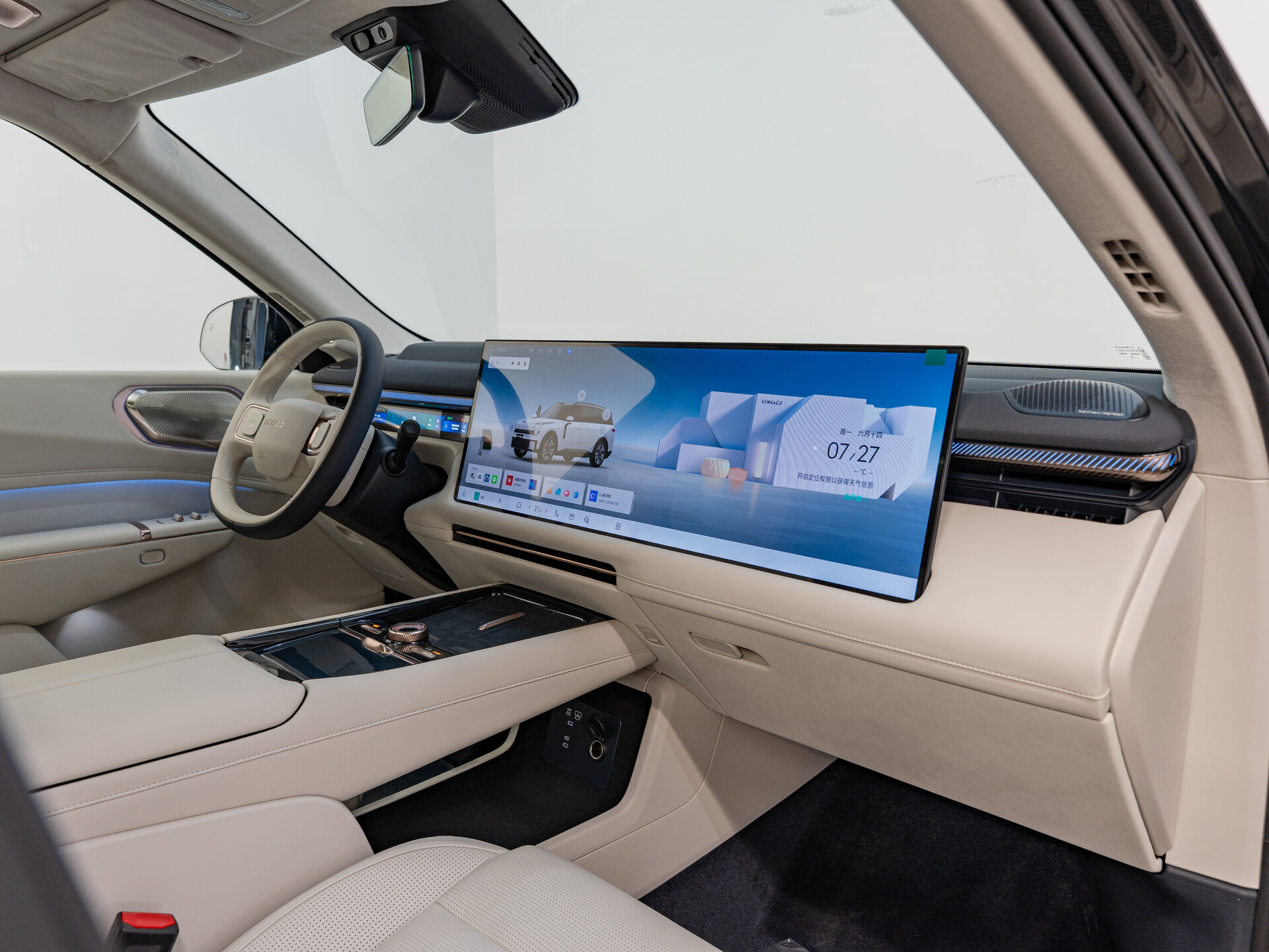 Автомобиль Lynk & Co 900 2.0hyb AT (734 л.с.) 4WD - 11