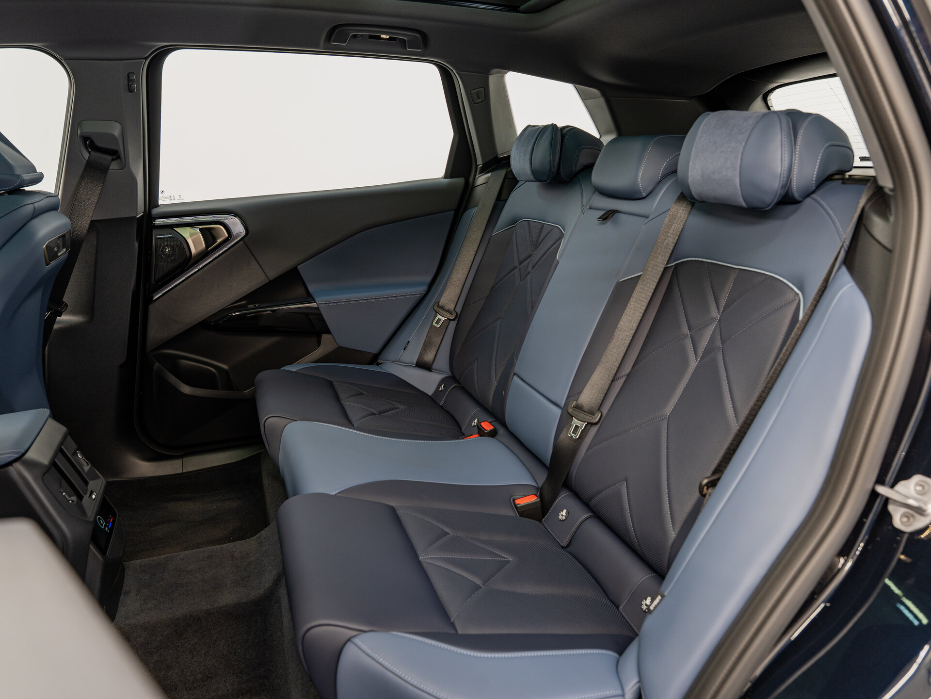 Автомобиль BMW X3 30L xDrive 2.0 AT (258 л.с.) 4WD - 18