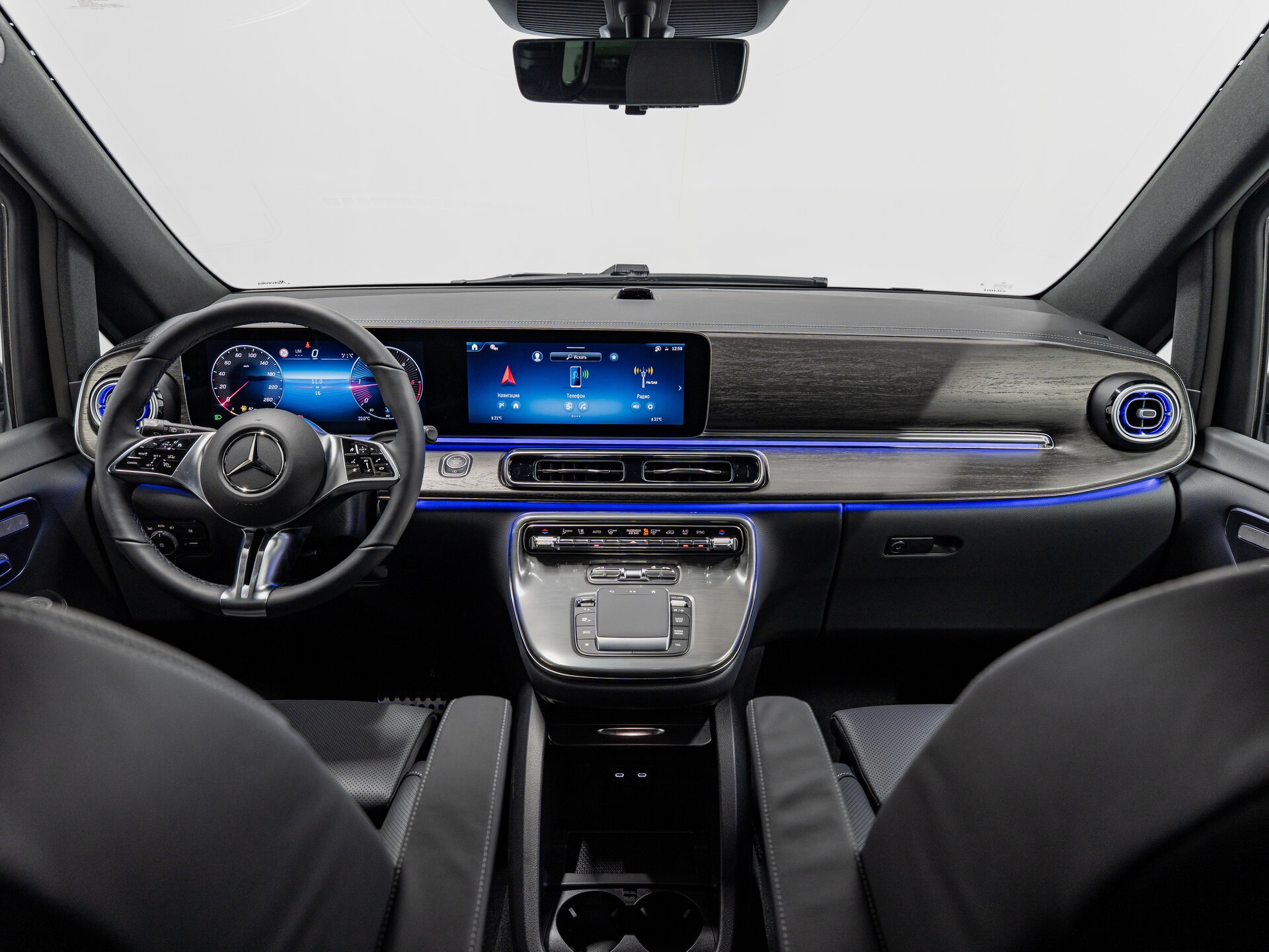 Автомобиль Mercedes-Benz V-Класс 300 d экстра длинный 2.0d AT (237 л.с.) 4WD - 15