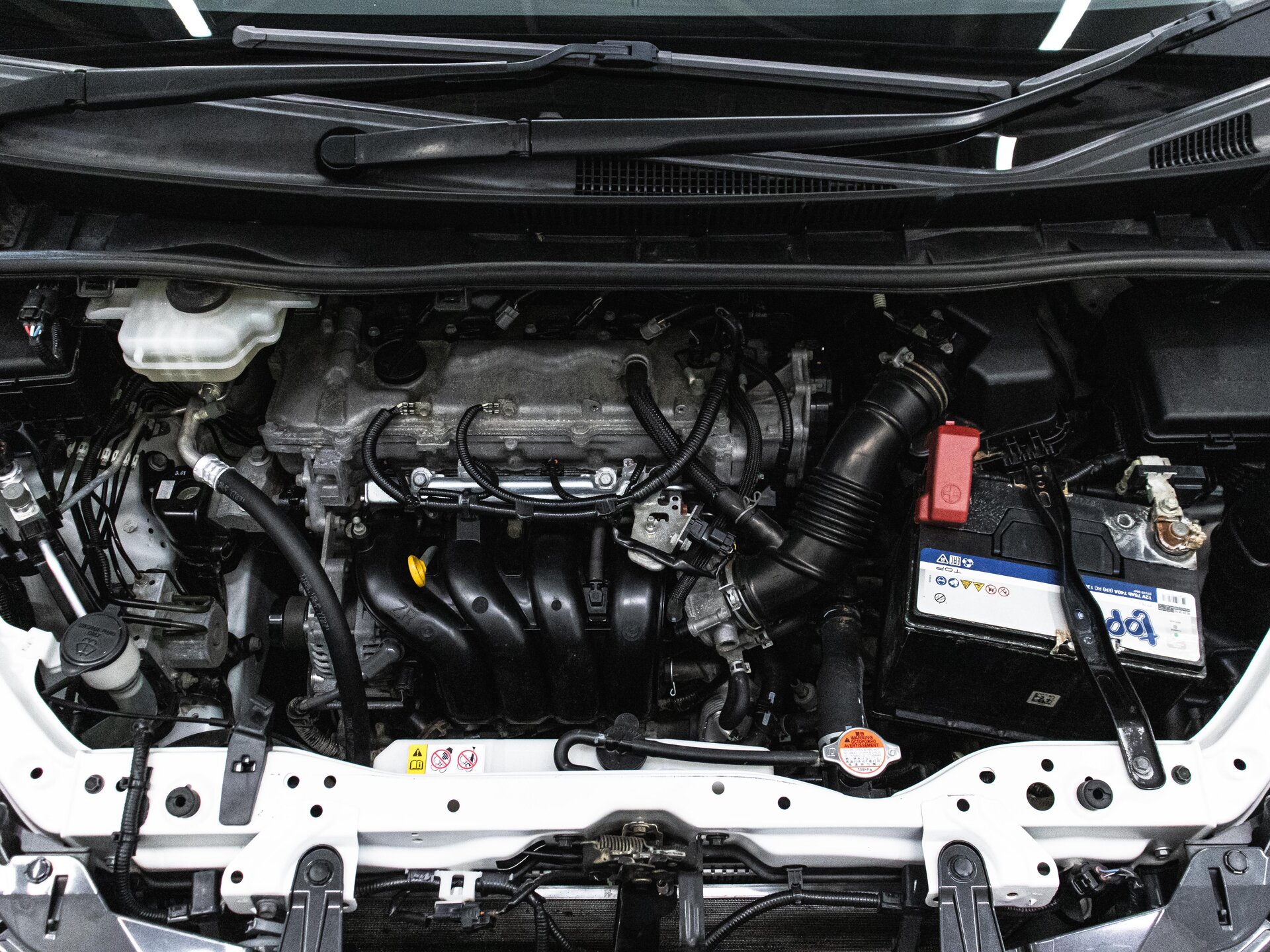 Toyota Noah 2017 27