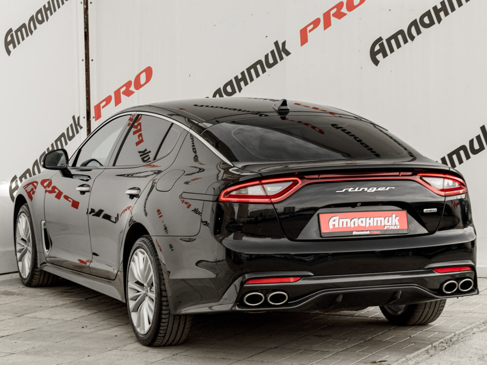 Купить Kia Stinger 2.0 AT (247 л.с.) 4WD, 2018 в Екатеренбурге