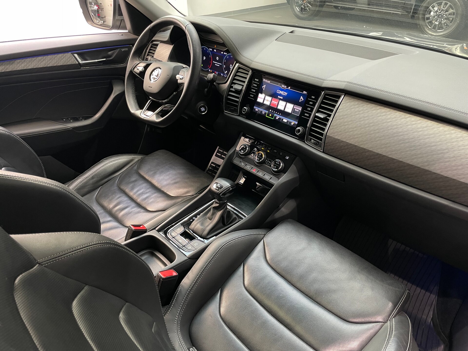 Автомобиль Skoda Kodiaq 2.0 AMT (180 л.с.) 4WD - 13