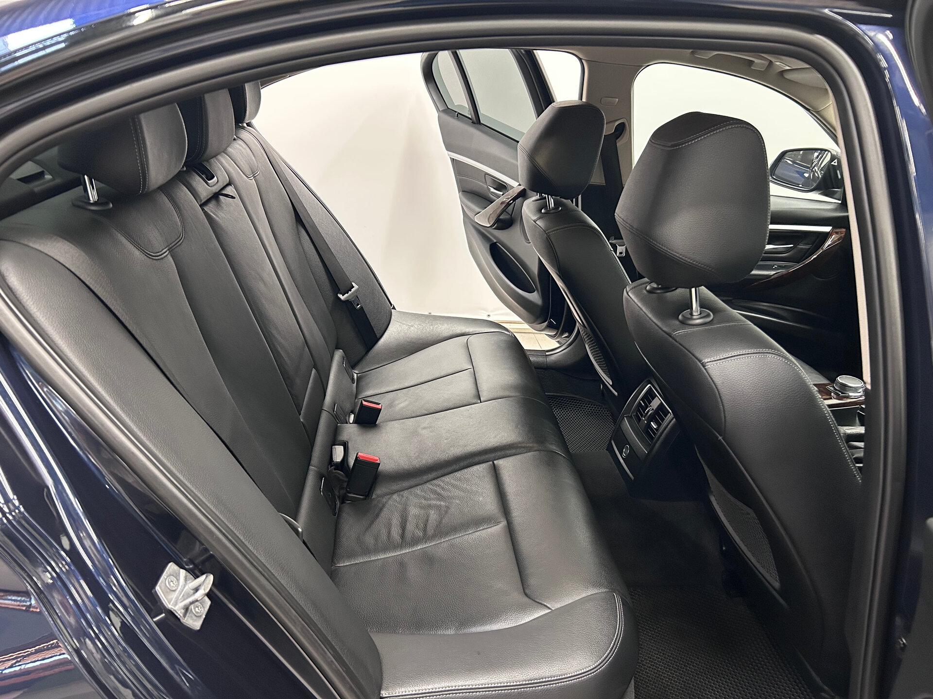 BMW 3 серии 2017 13