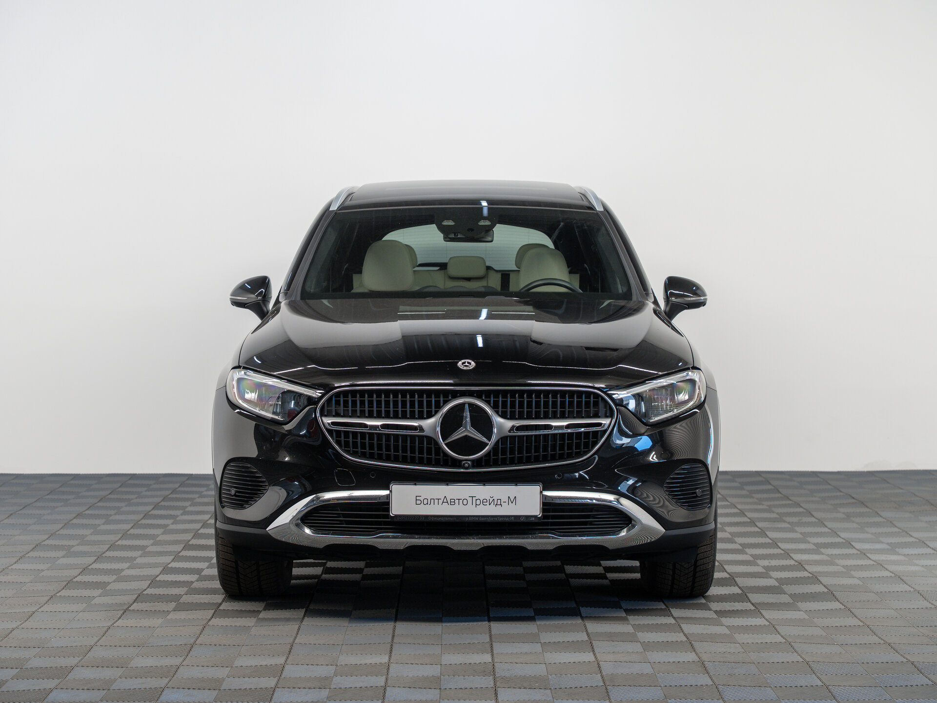 Автомобиль Mercedes-Benz GLC 220 d 2.0d AT (197 л.с.) 4WD - 2