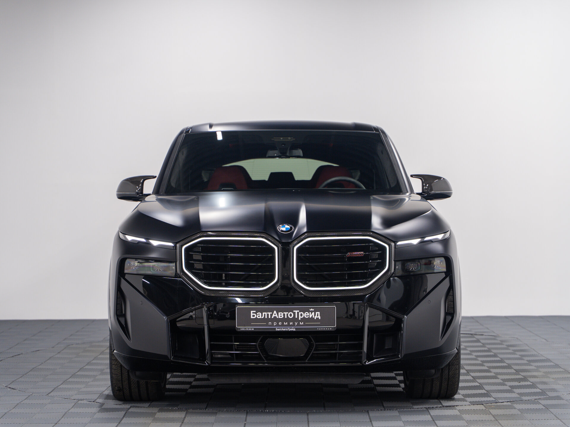 Автомобиль BMW XM Label 4.4hyb AT (748 л.с.) 4WD - 5