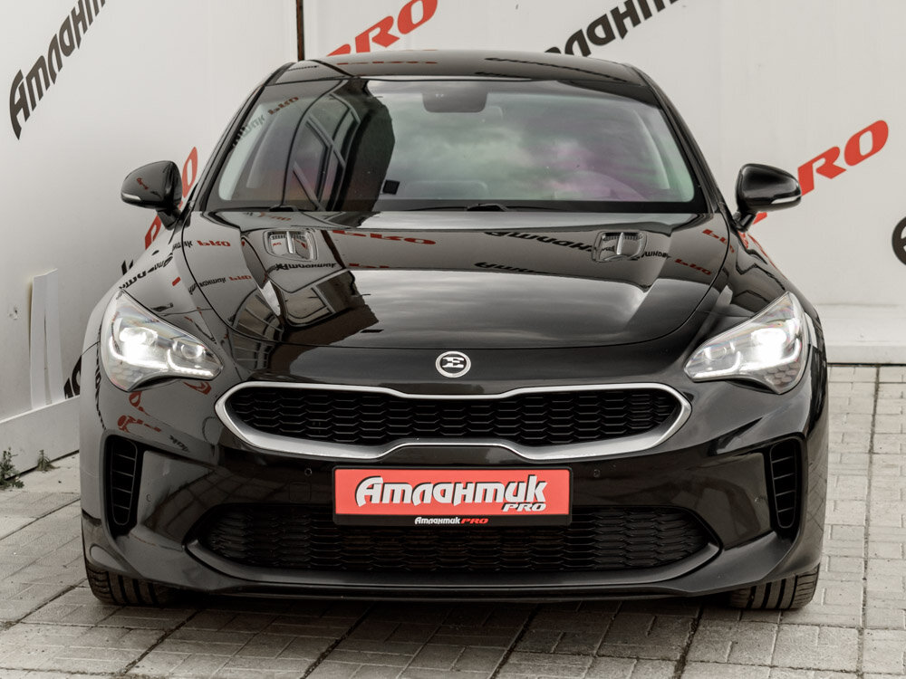 Купить Kia Stinger 2.0 AT (247 л.с.) 4WD, 2018 в Екатеренбурге