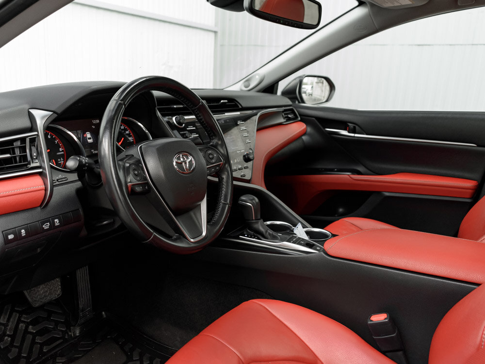Купить Toyota Camry US Market 3.5 AT (301 л.с.), 2018 в Екатеренбурге