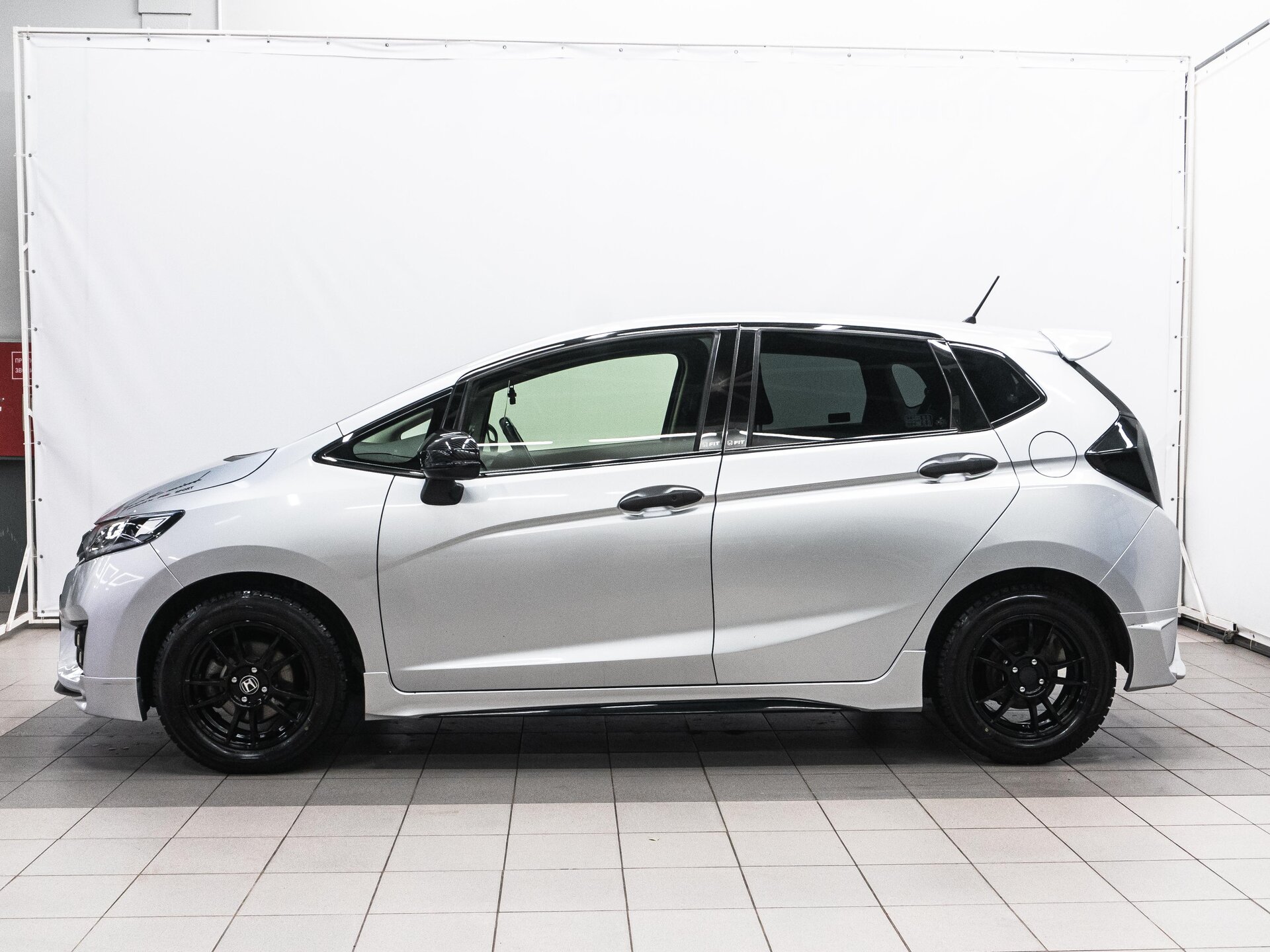 Honda Fit 2016 8