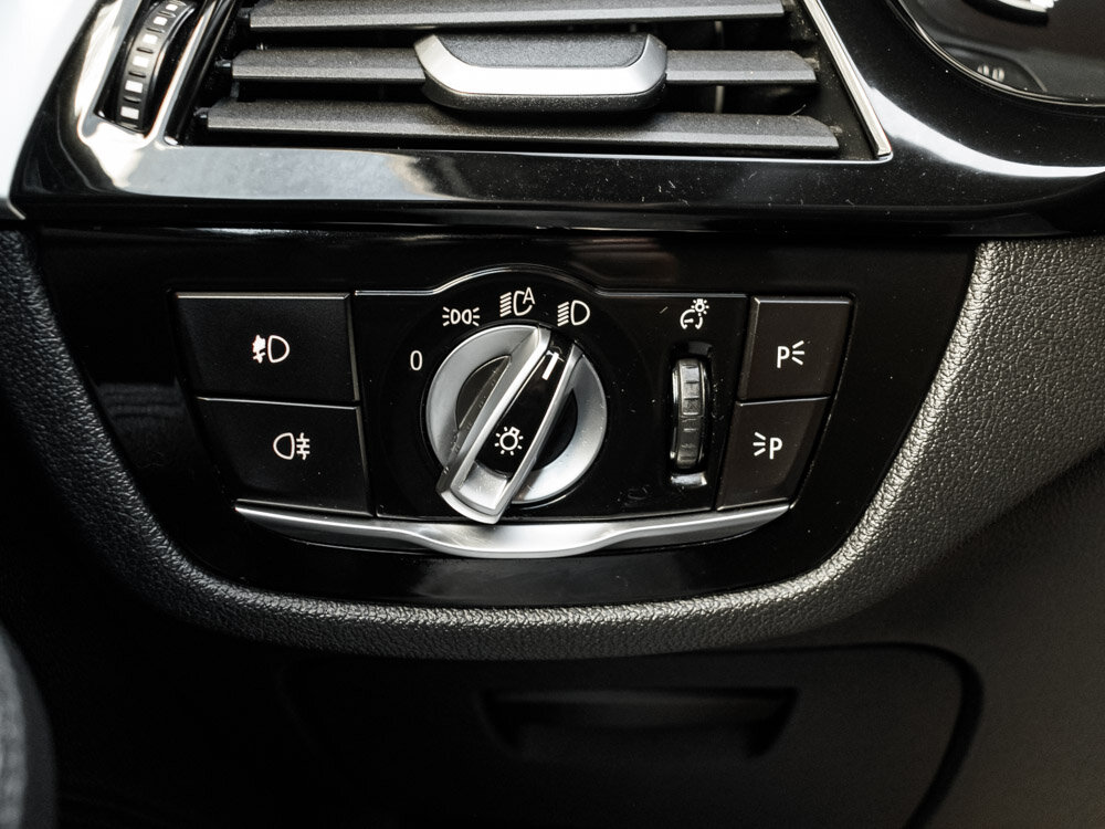 Купить BMW 5 серии 520d xDrive 2.0d AT (190 л.с.) 4WD, 2019 в Екатеренбурге