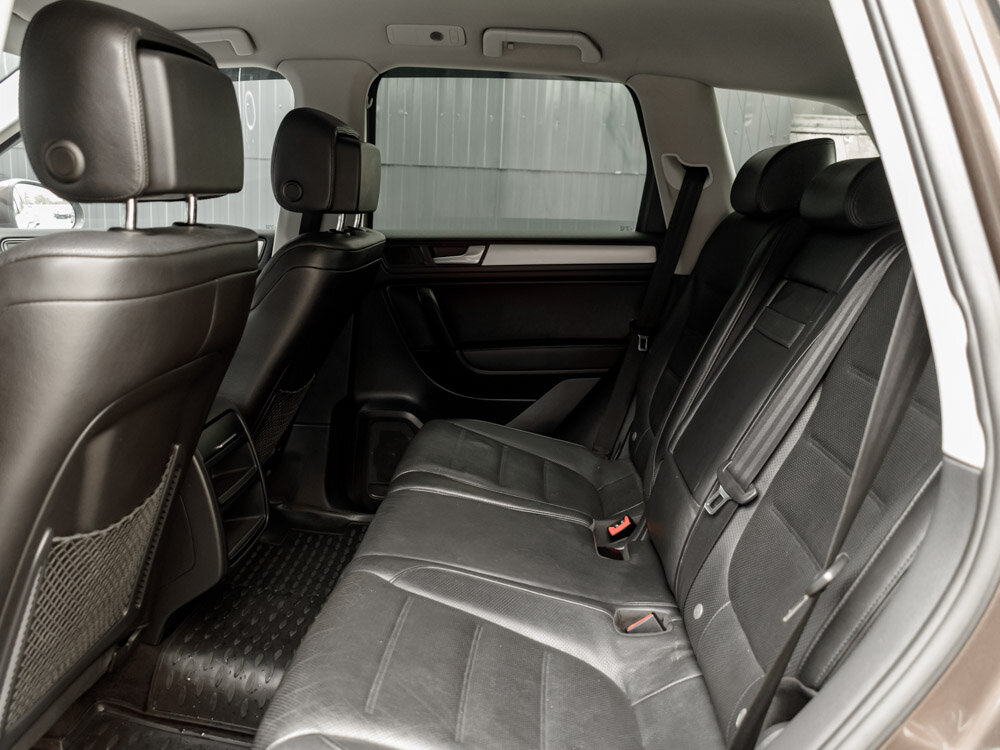 Купить Volkswagen Touareg 3.6 AT (249 л.с.) 4WD, 2012 в Екатеренбурге