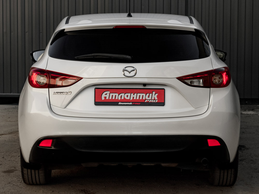 Купить Mazda 3 1.6 AT (104 л.с.), 2014 в Екатеренбурге