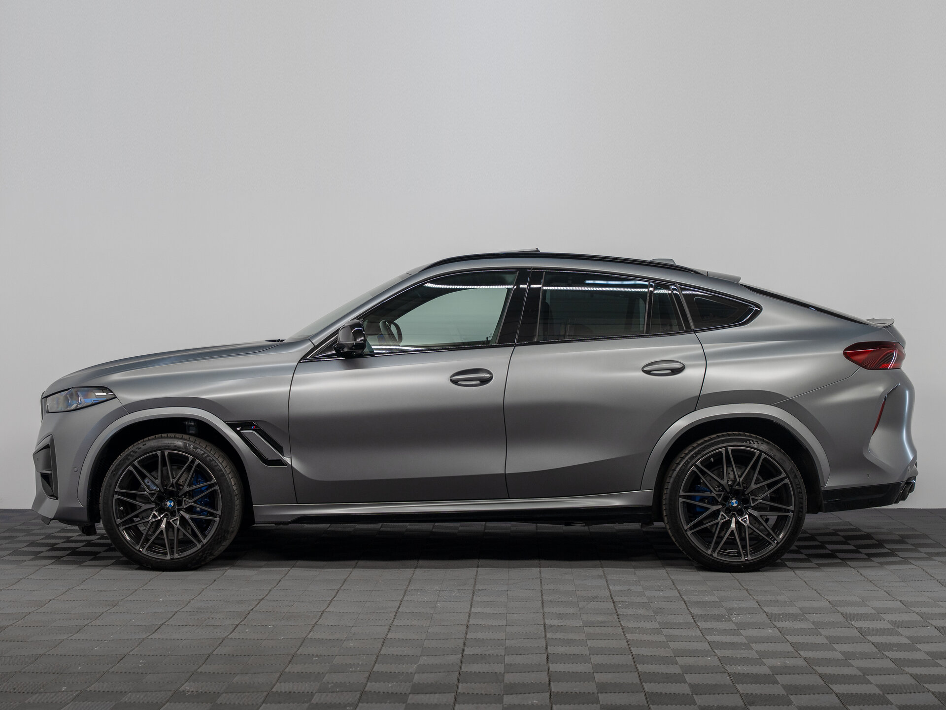 Автомобиль BMW X6 M Competition 4.4 AT (625 л.с.) 4WD - 8