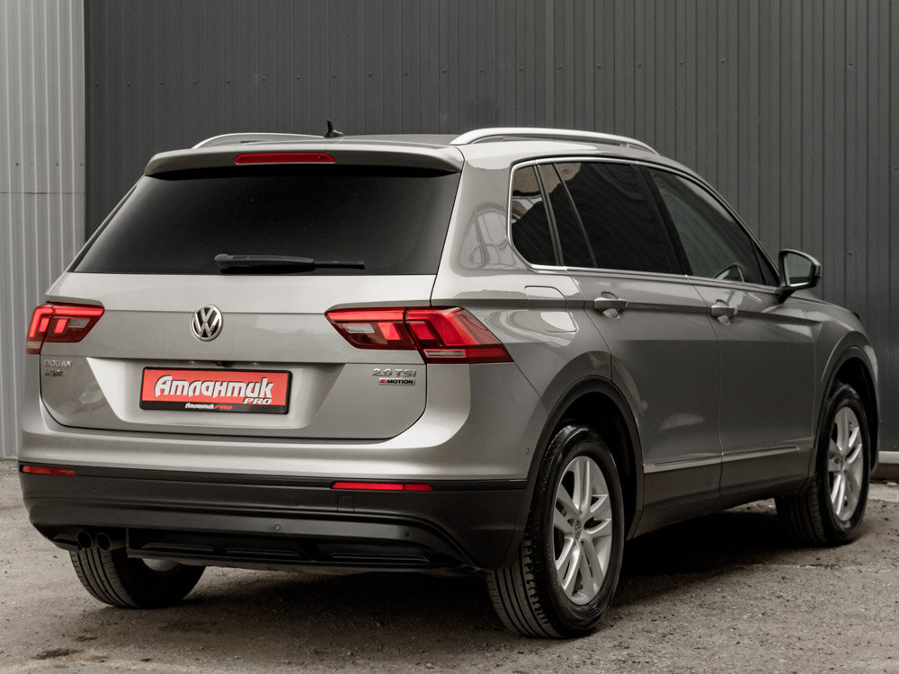 Купить Volkswagen Tiguan 2.0 AMT (180 л.с.) 4WD, 2017 в Екатеренбурге