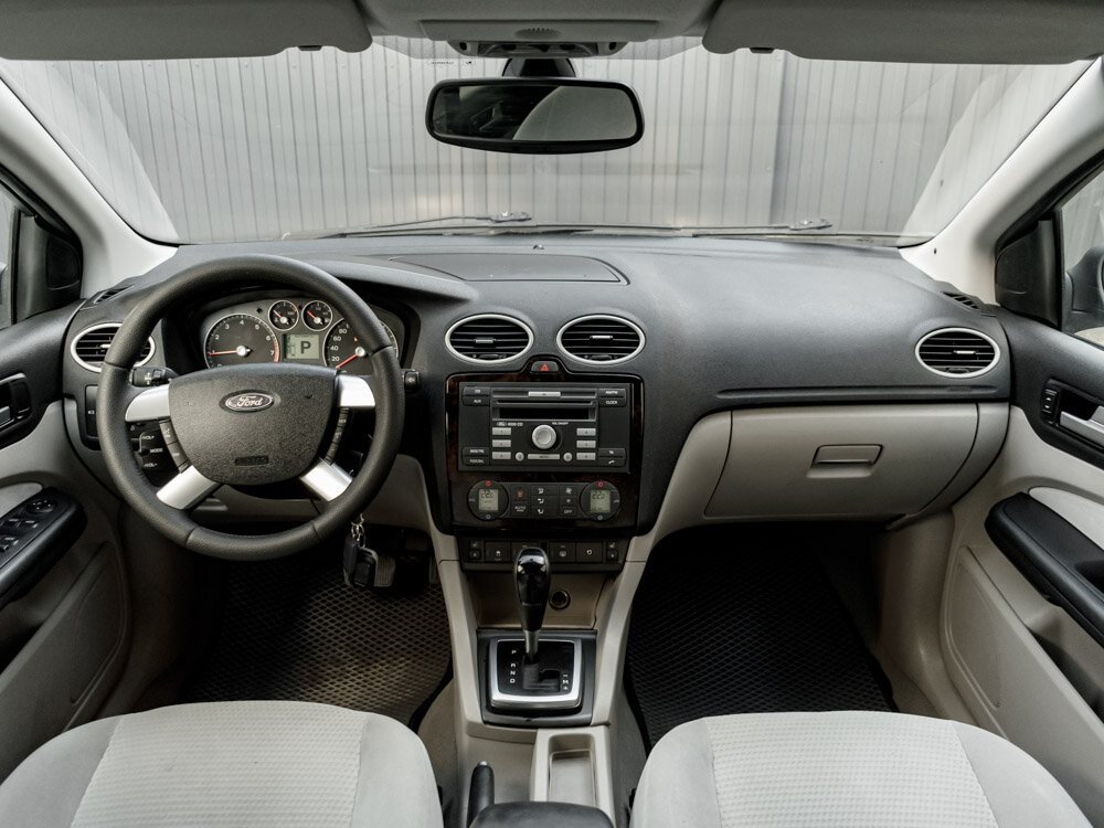 Купить Ford Focus 1.6 AT (100 л.с.), 2006 в Екатеренбурге