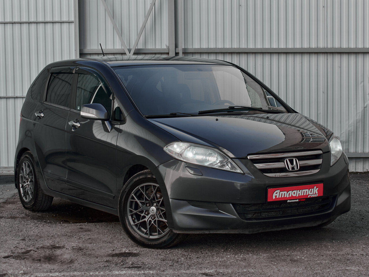 Купить Honda FR-V 1.8 MT (140 л.с.), 2008 в Екатеренбурге