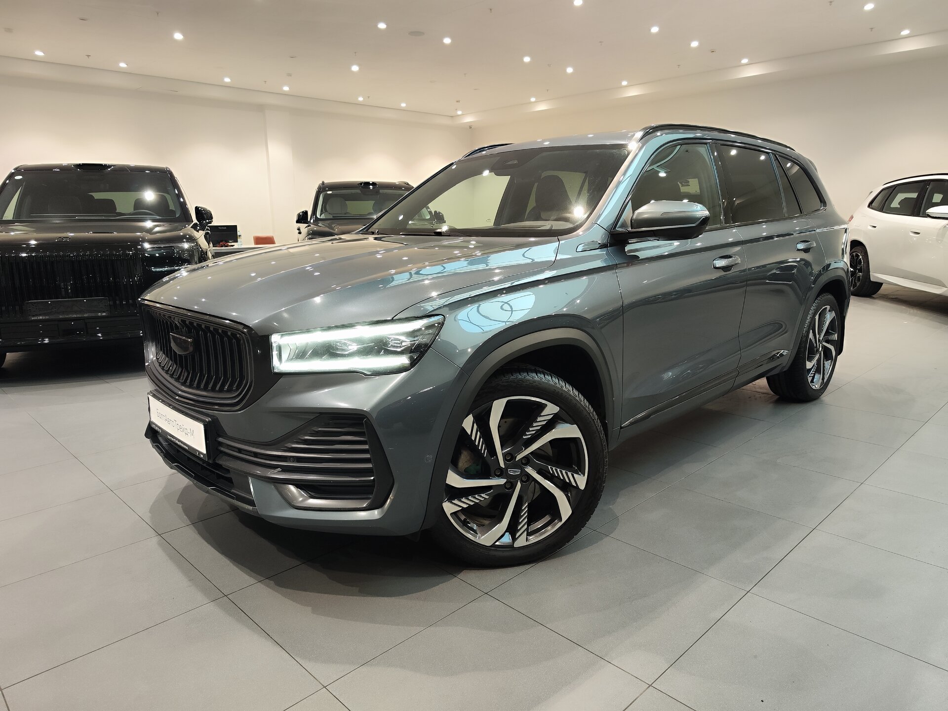 Автомобиль Geely Monjaro 2.0 AT (238 л.с.) 4WD - 1