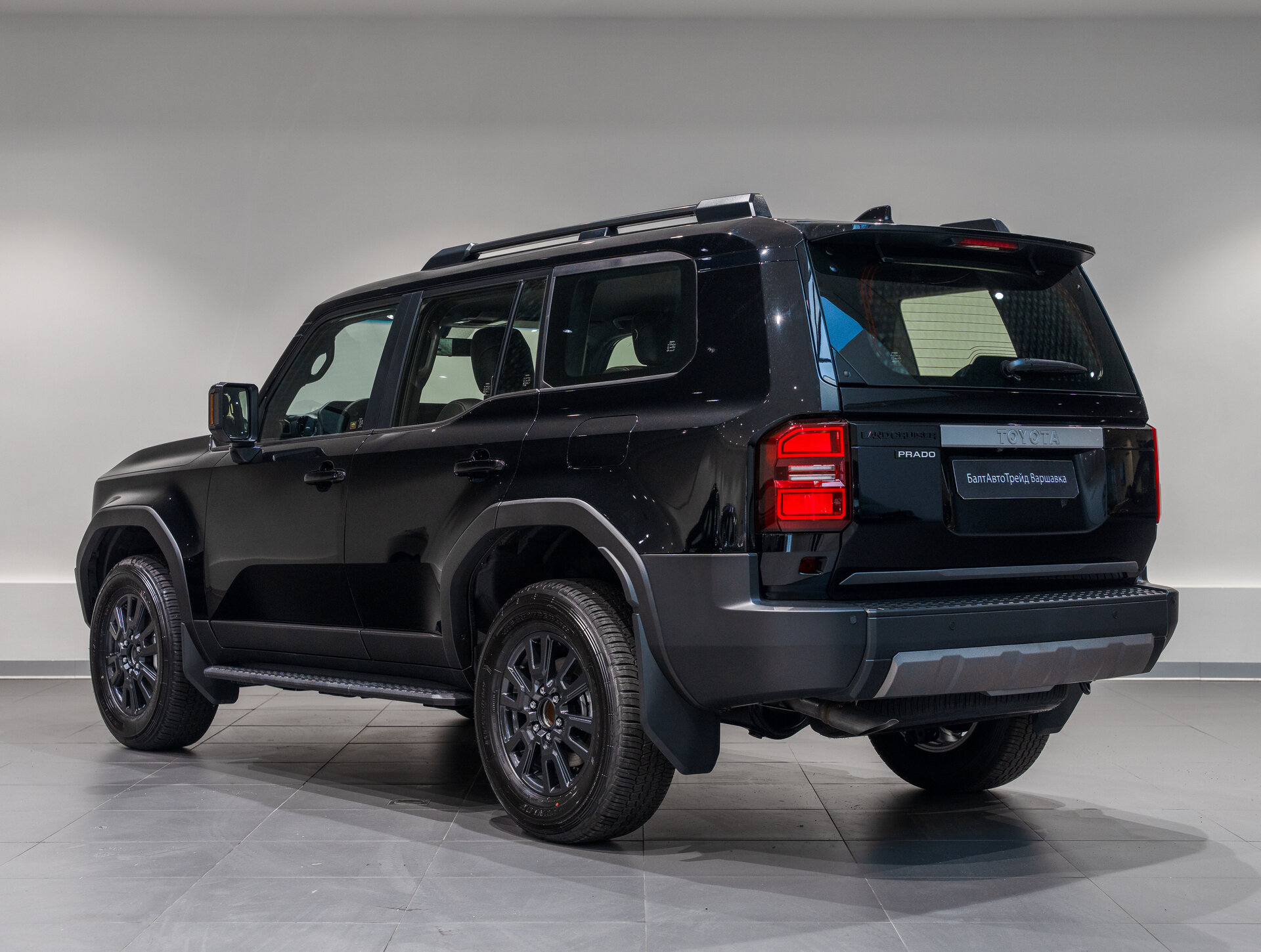 Автомобиль Toyota Land Cruiser Prado 2.8d AT (204 л.с.) 4WD - 7