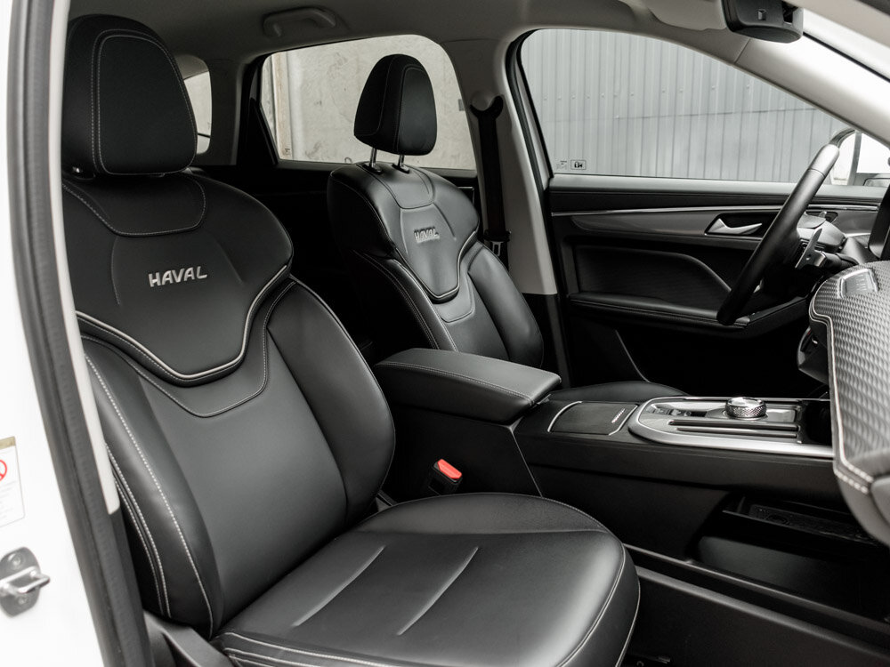 Купить Haval Jolion 1.5 AMT (150 л.с.) 4WD, 2023 в Екатеренбурге
