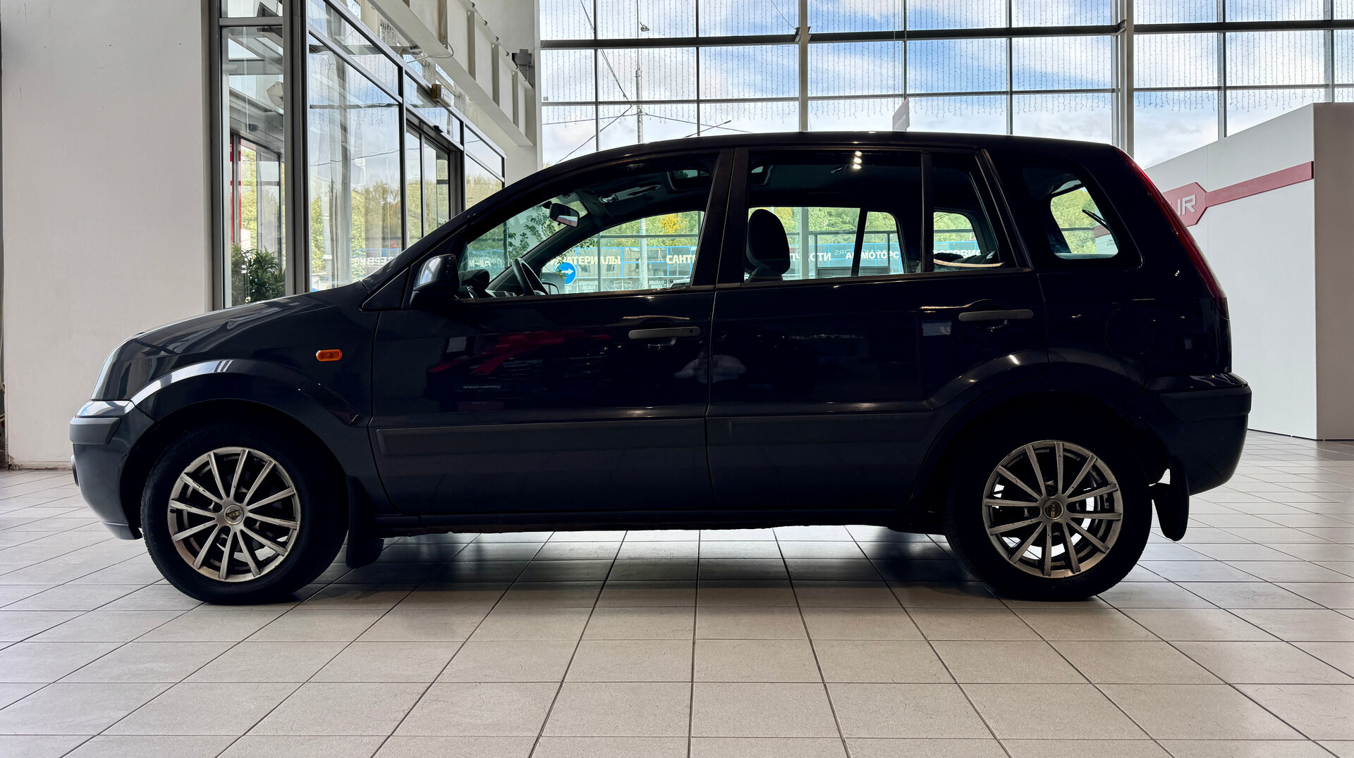 БУ автомобиль Ford Fusion 2007  1.6 л ( 101 л. с.) Серый с пробегом 333985 км