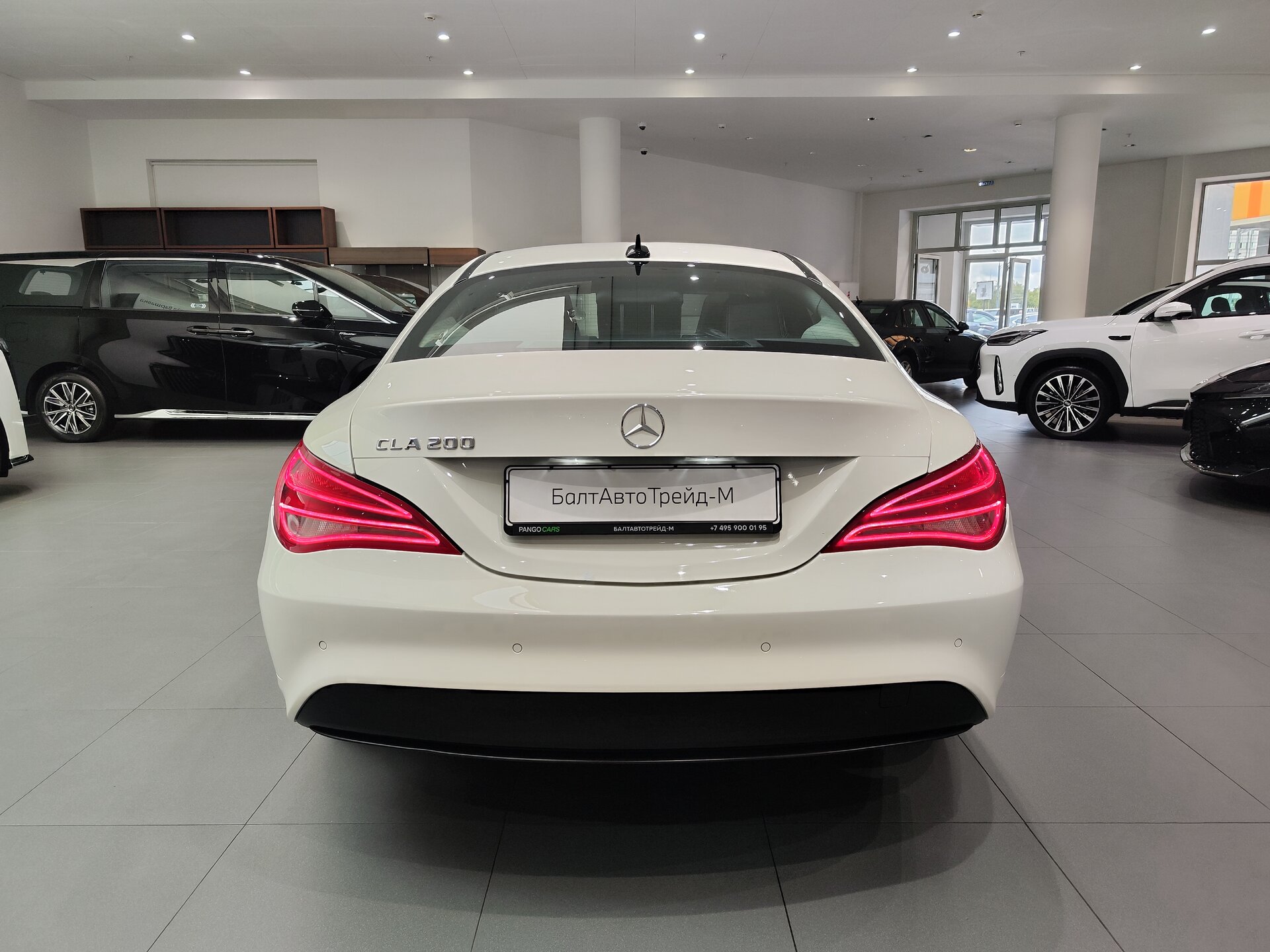 Автомобиль Mercedes-Benz CLA 200 1.6 AMT (156 л.с.) - 5
