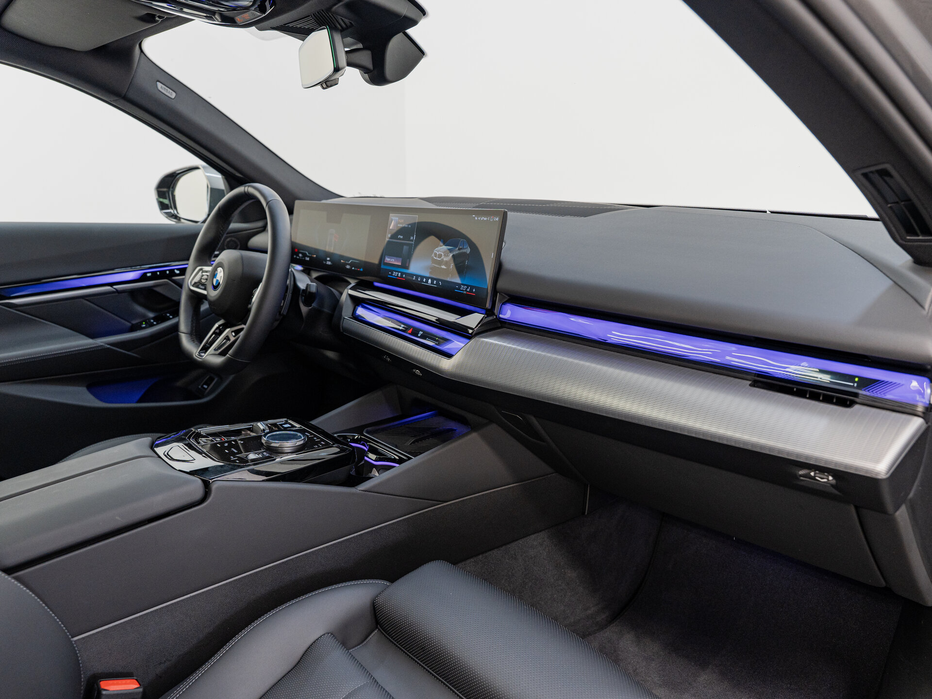 Автомобиль BMW 5 серии 520d xDrive 2.0d AT (197 л.с.) 4WD - 16