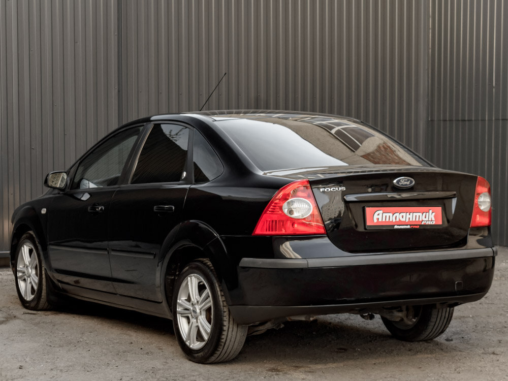 Купить Ford Focus 1.6 AT (100 л.с.), 2006 в Екатеренбурге