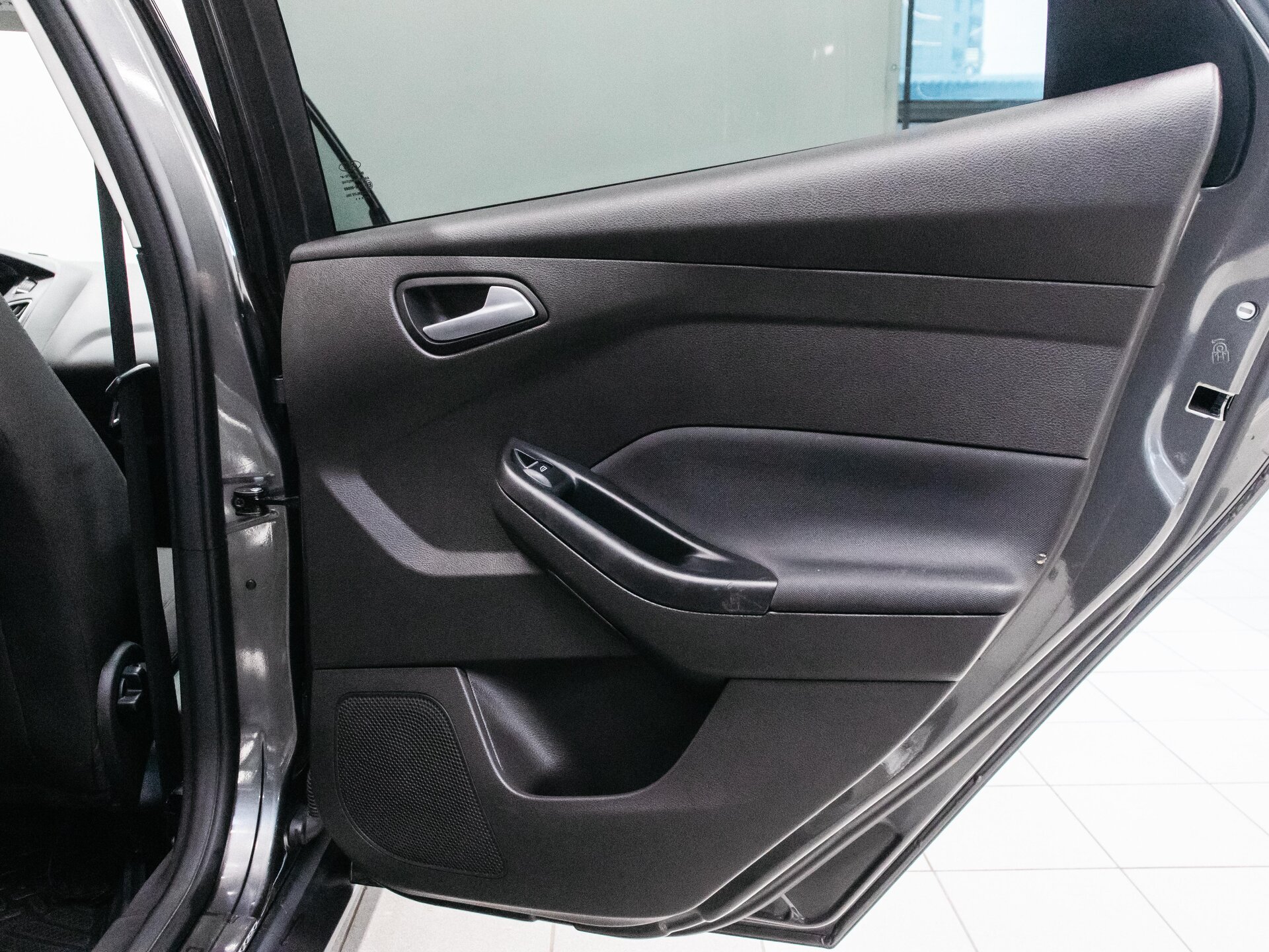 Ford Focus 2015 24