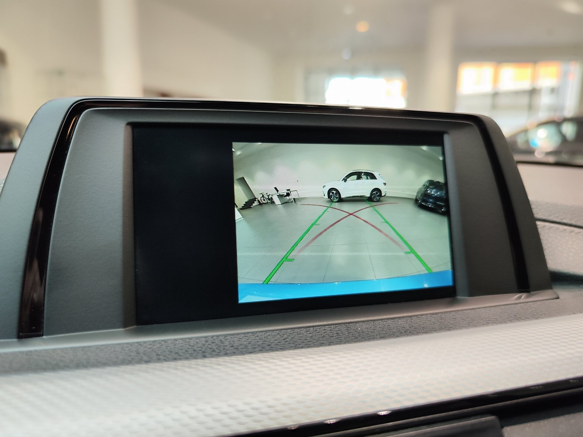 Автомобиль BMW 4 серии 420i xDrive 2.0 AT (184 л.с.) 4WD - 20