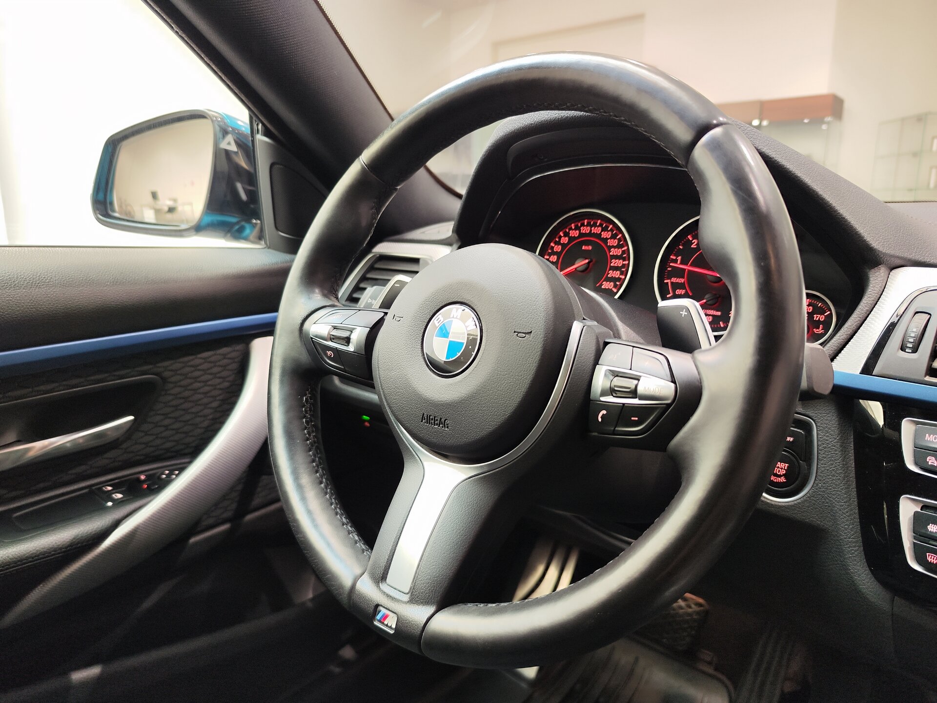 Автомобиль BMW 4 серии 420i xDrive 2.0 AT (184 л.с.) 4WD - 13