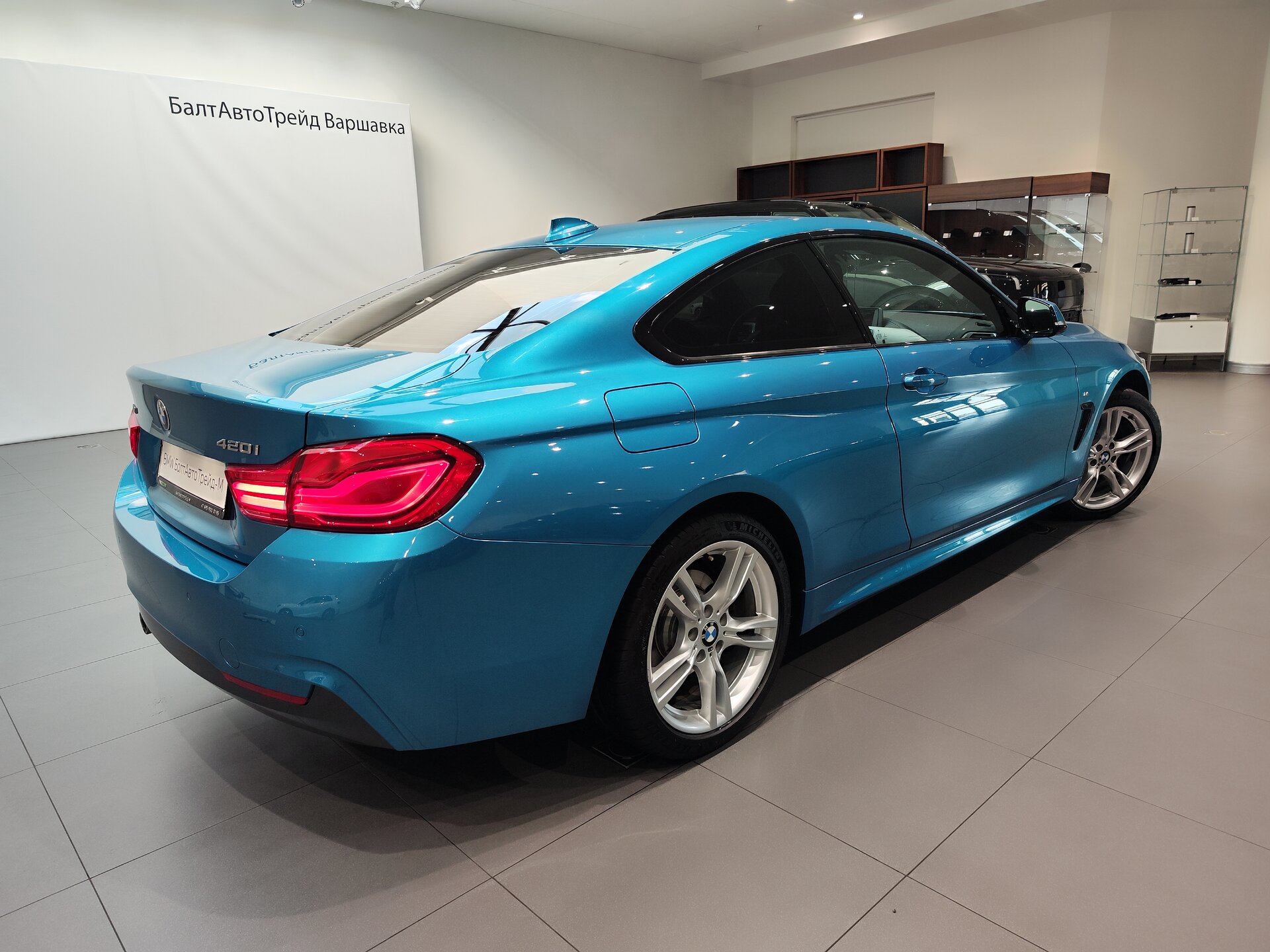 Автомобиль BMW 4 серии 420i xDrive 2.0 AT (184 л.с.) 4WD - 6