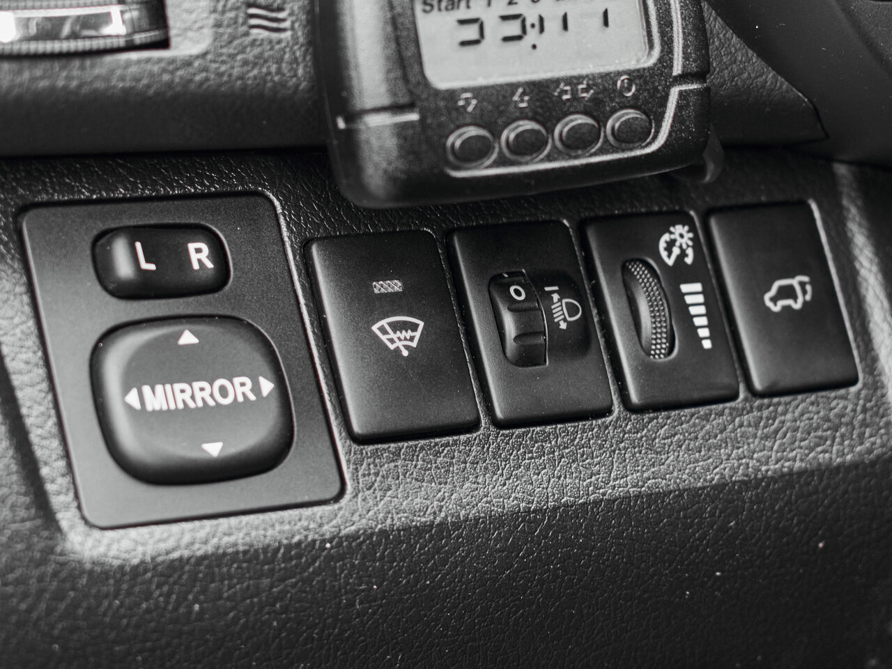 Купить Toyota Highlander 3.5 AT (273 л.с.) 4WD, 2012 в Екатеренбурге