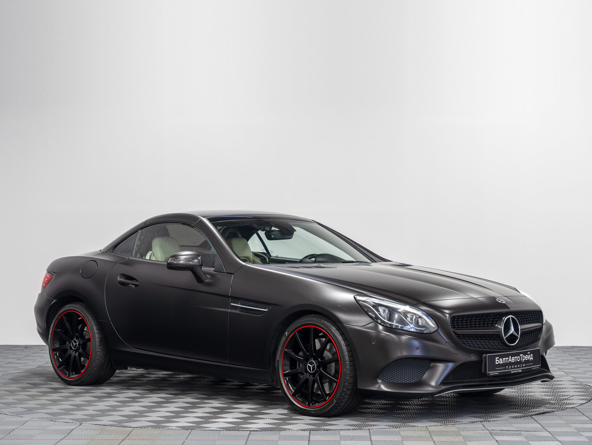 Автомобиль Mercedes-Benz SLC 200 2.0 AT (184 л.с.) - 8