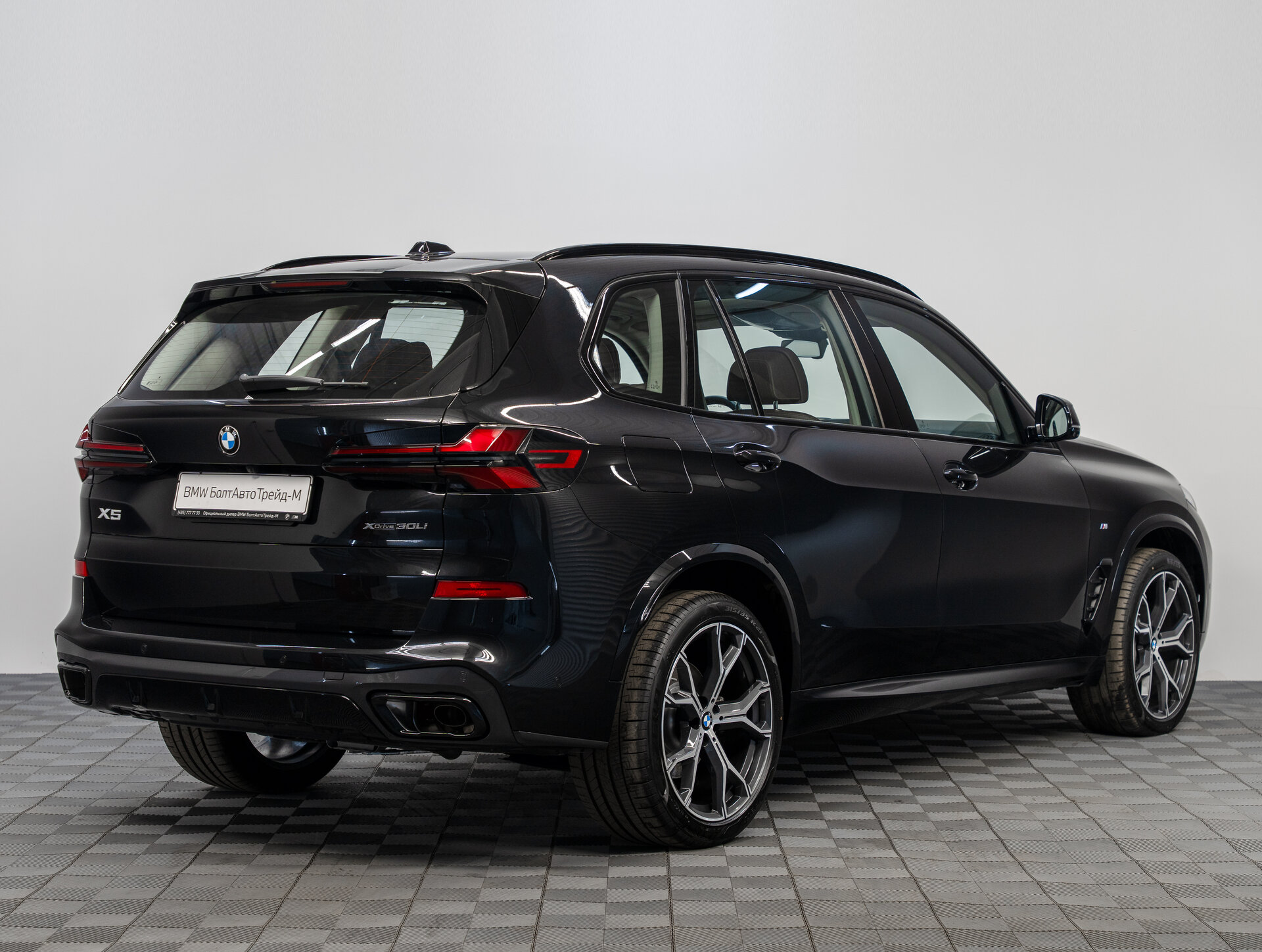 Автомобиль BMW X5 30Li 2.0 AT (258 л.с.) 4WD - 2