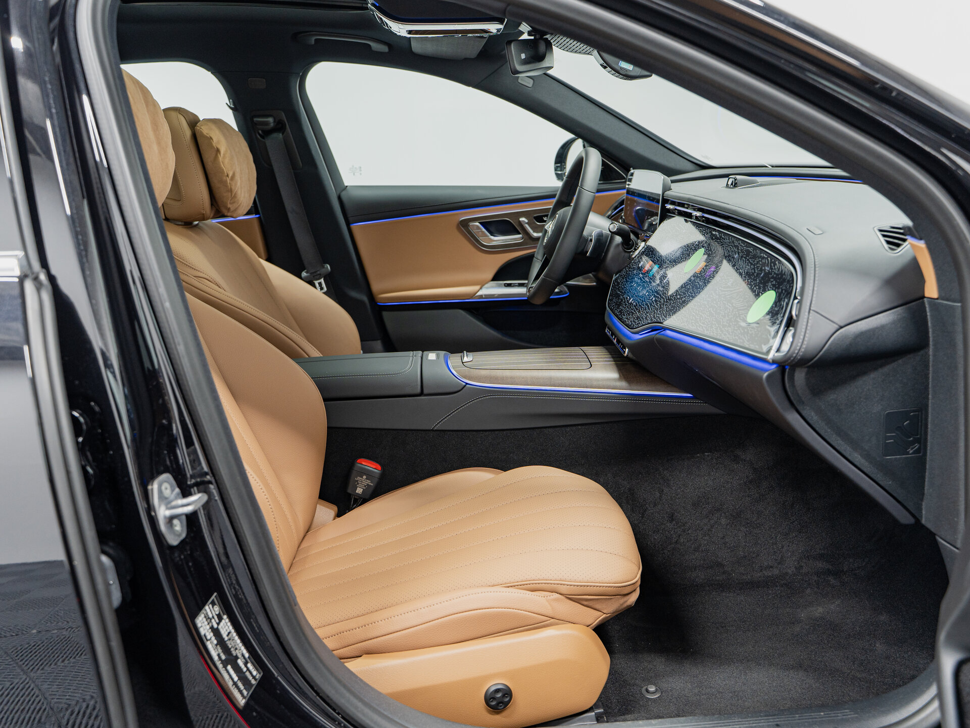 Автомобиль Mercedes-Benz E-Класс 260 L 2.0 AT (204 л.с.) 4WD - 13