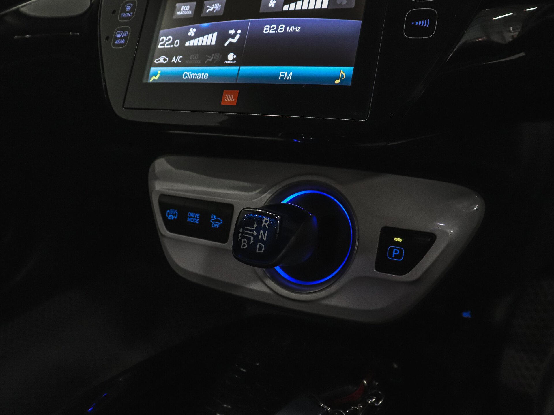 Toyota Prius 2017 21