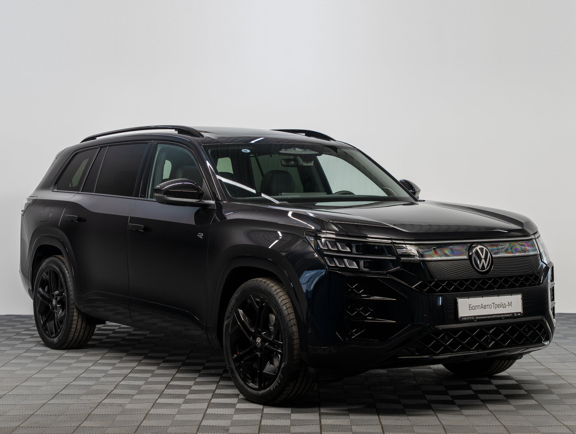 Автомобиль Volkswagen Teramont Pro 2.0 AMT (272 л.с.) 4WD - 3