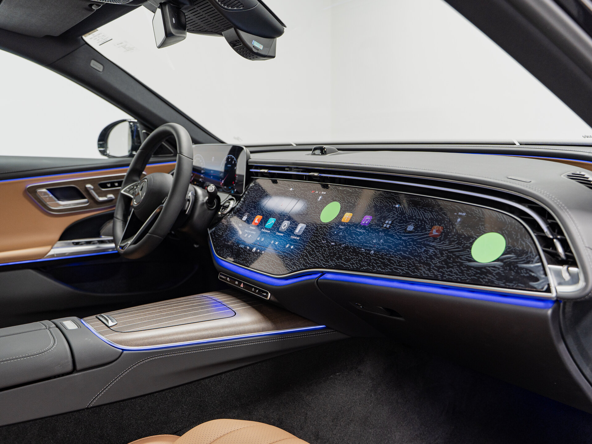 Автомобиль Mercedes-Benz E-Класс 260 L 2.0 AT (204 л.с.) 4WD - 14