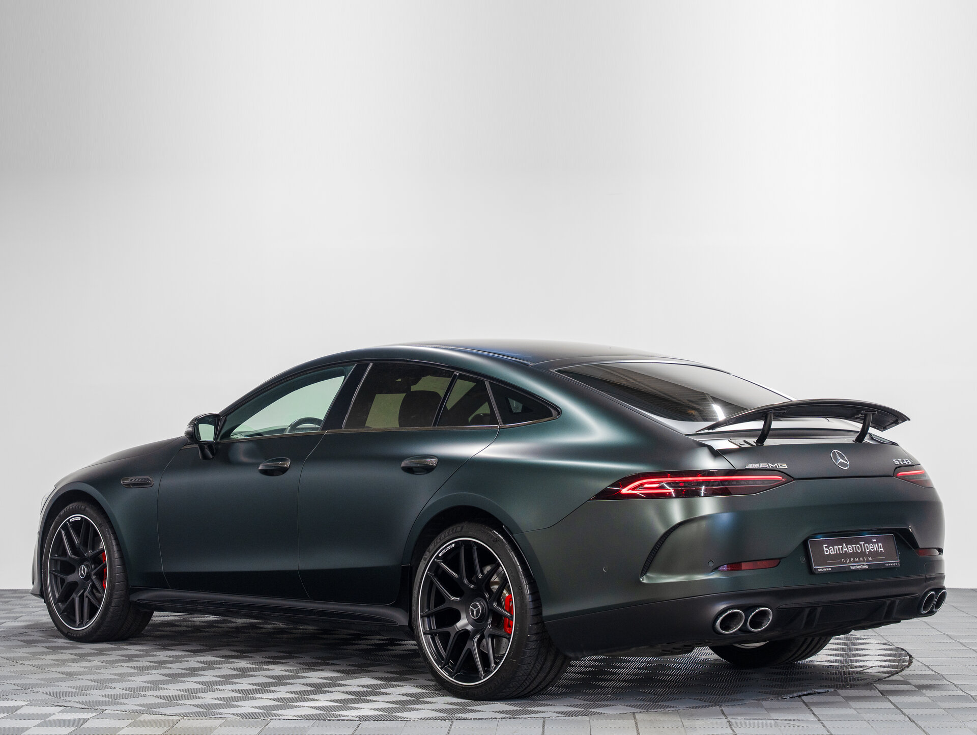 Автомобиль Mercedes-Benz AMG GT 4-Door Coupe 43 3.0 AT (367 л.с.) 4WD - 10