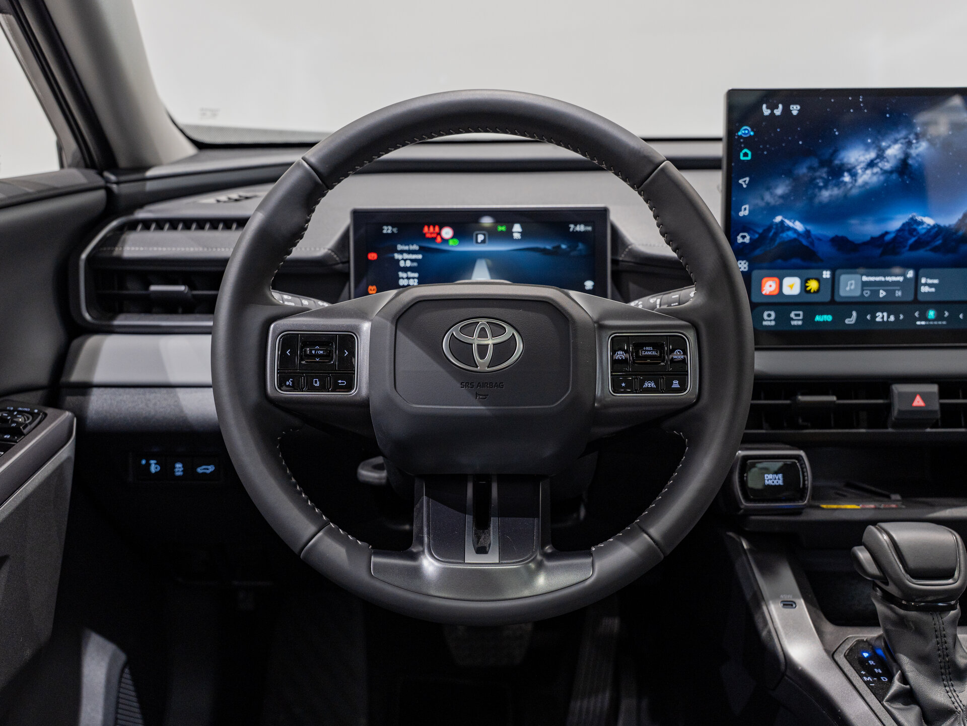 Автомобиль Toyota RAV4 2.0 CVT (171 л.с.) 4WD - 12