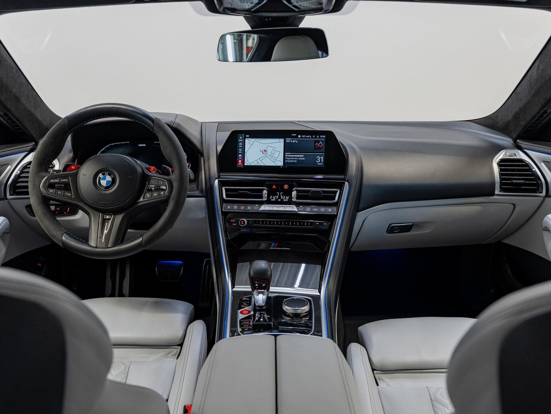 Автомобиль BMW M8 Competition 4.4 AT (625 л.с.) 4WD - 12
