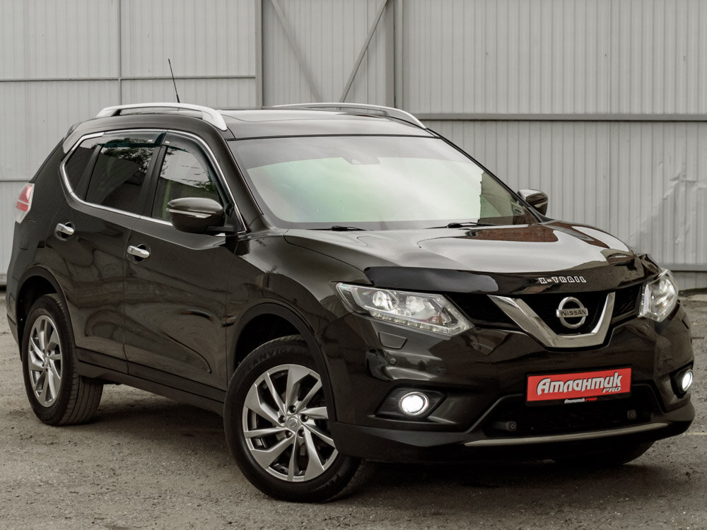 Купить Nissan X-Trail 2.0 CVT (144 л.с.) 4WD, 2015 в Екатеренбурге