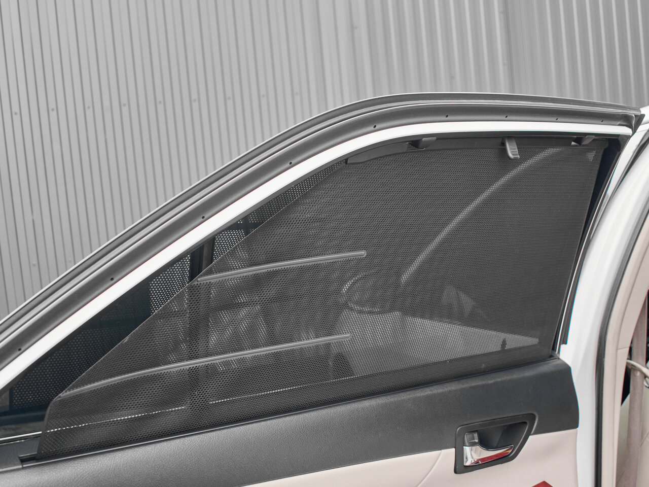 Купить Toyota Camry 3.5 AT (249 л.с.), 2014 в Екатеренбурге