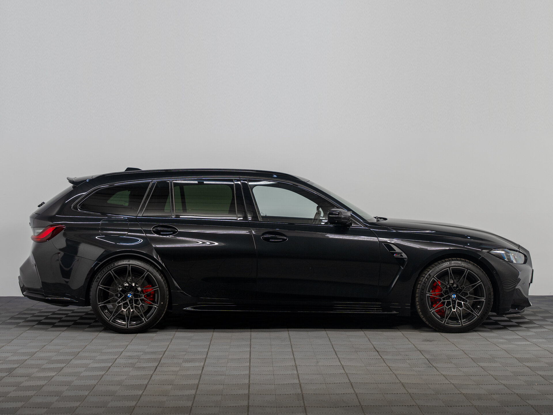 Автомобиль BMW M3 Competition Package 3.0 AT (530 л.с.) 4WD - 4