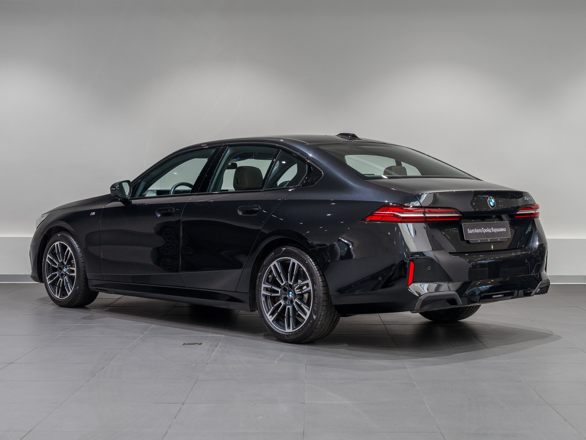 Автомобиль BMW 5 серии 520i 2.0 AT (190 л.с.) - 7