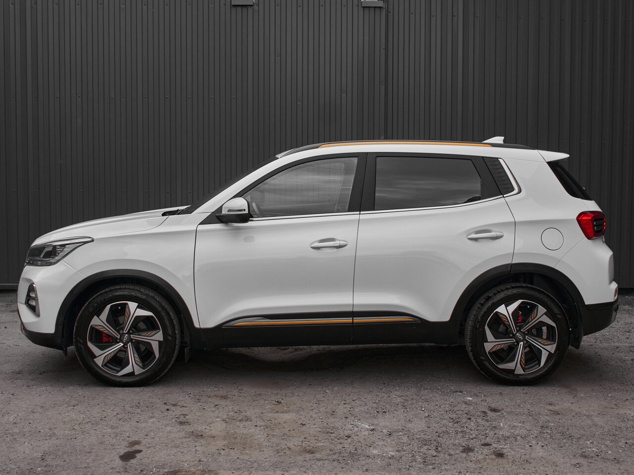 Купить Chery Tiggo 4 Pro 1.5 CVT (147 л.с.), 2023 в Екатеренбурге