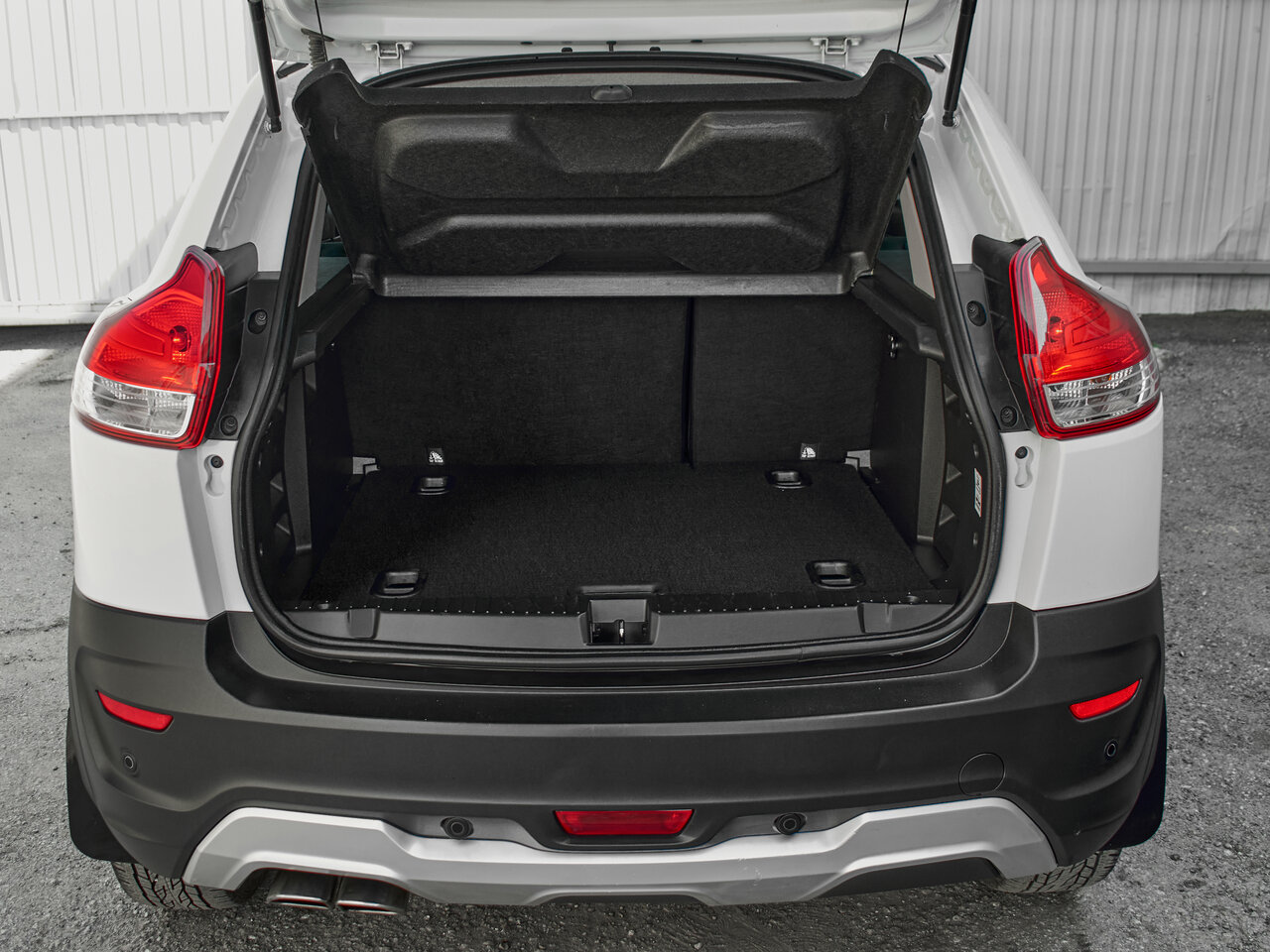 Купить Lada (ВАЗ) XRAY Cross 1.6 CVT (113 л.с.), 2019 в Екатеренбурге